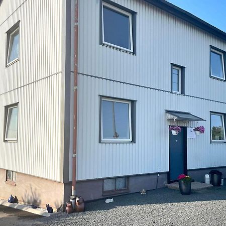 Oedeshoeg Modernt Och Stilfullt B&B Bagian luar foto
